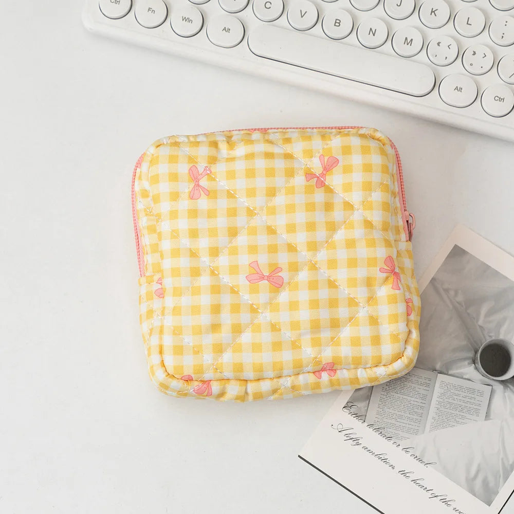 ✨ Your Perfect Period Pouch! ✨
